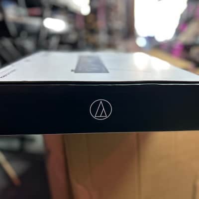 Audio-Technica 3000 Series UHF Wireless System - Black image 3