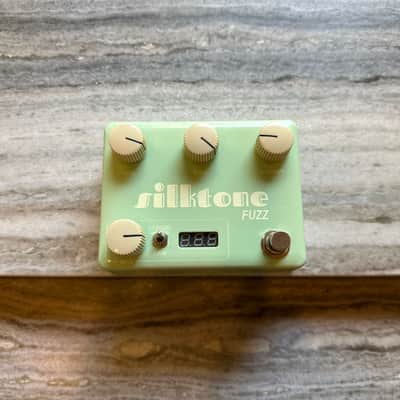 Silktone Fuzz Surf Green 🏄♂️ image 1