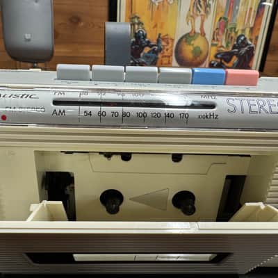 Realistic Jambox Portable Cassette Player 1980s - Cream image 4