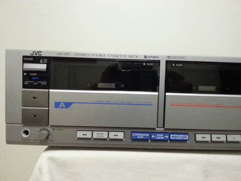 Platine Cassette Double JVC KD-W5E Vintage - Lecteur Magnétophone Hi-Fi Argenté - Matériel Audio Rétro Fonctionnel, Bon état