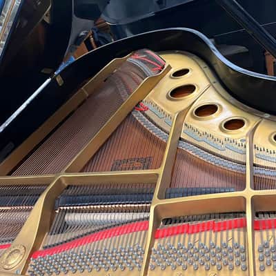 Yamaha C3 Grand Piano – 6'1" – Glossy Black image 7