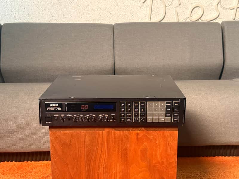 Yamaha REV 5 Digital Reverberator image 1