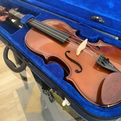 4/4 Student I Series Violin Outfit - Full Size 2010s - Natural image 2