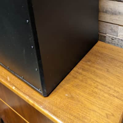 LD Systems Dave 8 XS Powered PA Sub & built in amp 350w rms image 2