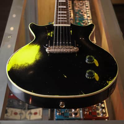 Rock N Roll Relics Starfighter Jr - Black over Neon Yellow image 2