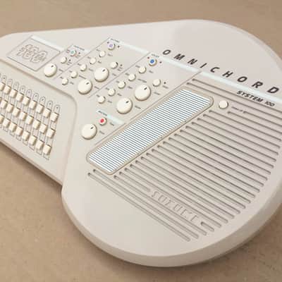 Suzuki OM-100 Omnichord Vintage Synthesizer Auto Harp Auto Chord + Original Soft Case image 7