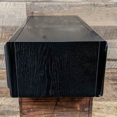 Vienna Acoustics Maestro Center Speaker in Piano Black #2 of 2 In Stock image 4
