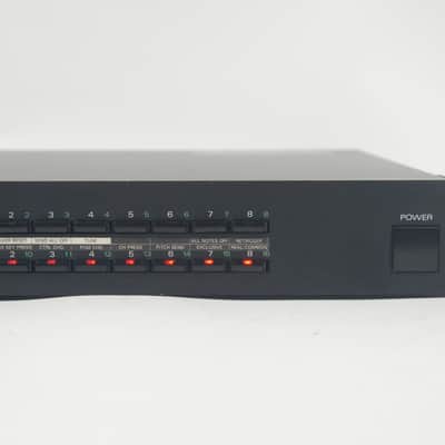 [SALE Ends Aug 25] Roland A-880 8 in / 8 out MIDI Patcher Mixer Worldwide Shipment image 4