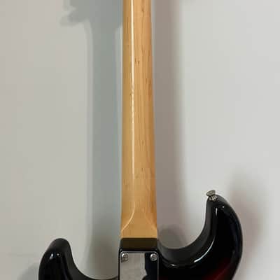 Fender 2026 MIJ Heritage '60s Stratocaster 2020 - 2021 - 3-Color Sunburst image 5