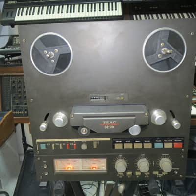 TEAC Tascam 32-2B Stereo Tape Deck - 2 Track - 15 ips - 10.5 inch Reel to Reel Recorder image 2