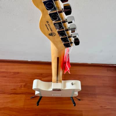 Fender Player Telecaster 2021 - Polar white image 6
