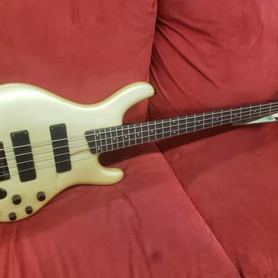 Ibanez EDB 600 Ergodyne Bass Pearl White Satin image 5