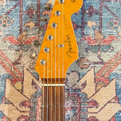 1997 Fender American Vintage '62 Stratocaster - Shoreline Gold image 12