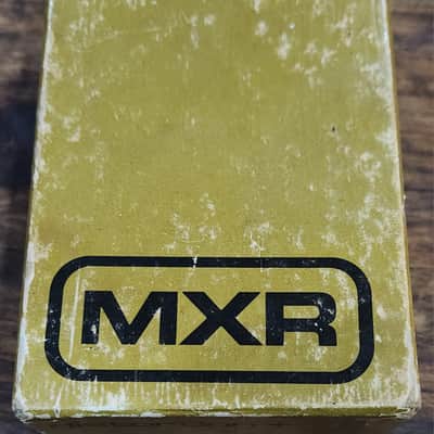 VINTAGE! M104 MXR Distortion + Brown Block Logo Germanium Soft Clipping 1970s USA image 14