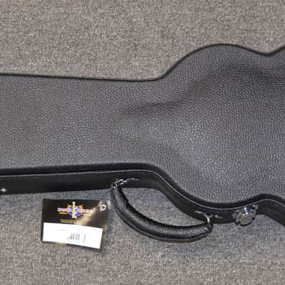 Kamaka Hawaiian Made Baritone Ukulele w/ OHSC – Used image 7