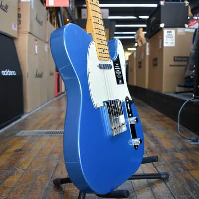 Fender American Professional Classic Telecaster Electric Guitar Faded Lake Placid Blue w/Padded Gig Bag image 2