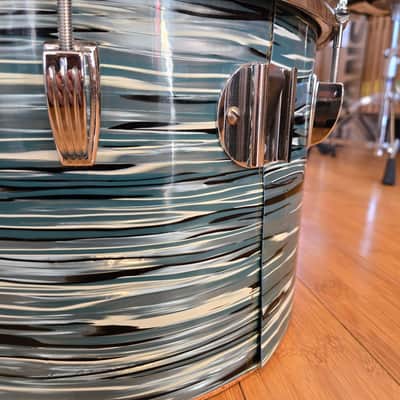 Drum Kits - 1970's Ludwig Classic Maple 14x24 8x12 9x13 14x16 (Concert Tom) Drum Kit (Bowling Ball Blue Oyster) image 18