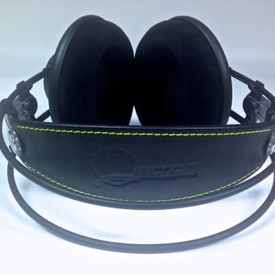 AKG Quincy Jones Q701 Q-701 Professional Studio Headphones - Black image 4