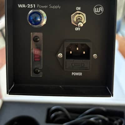 Warm Audio WA-251 Large Diaphragm Multipattern Tube Condenser Microphone 2019 - Present - Cream image 6
