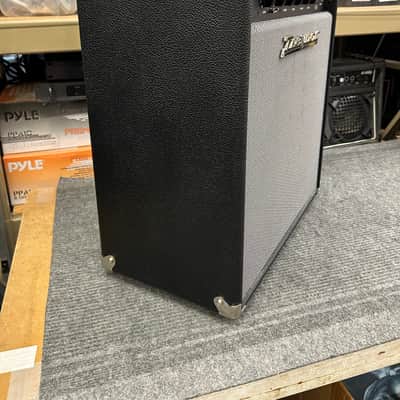 Traynor YGL-1 15W Combo Amp image 2
