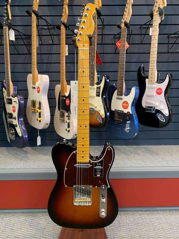 Fender American Professional II Telecaster with Maple Fretboard 2020 - Present - 3-Color Sunburst image 1