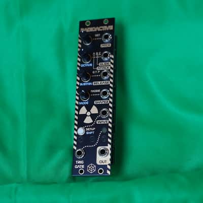 Tesseract Modular Radioactive image 2