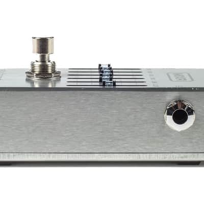 MXR M109S Six Band EQ pedal image 3