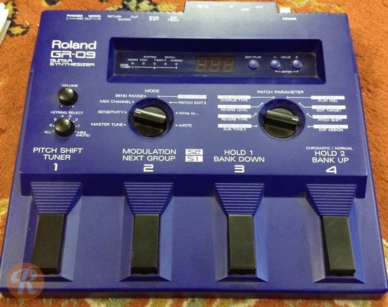 Roland GR-09 | Reverb