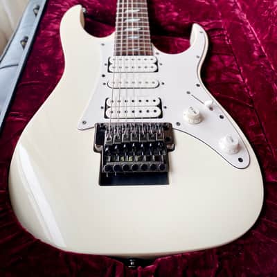 Ibanez UV7PWH Universe 1990 – First Year – Steve Vai – Collector Grade image 17