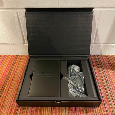 Universal Audio Apollo 16 QUAD Thunderbolt 2 Audio Interface 2010s - Black image 13