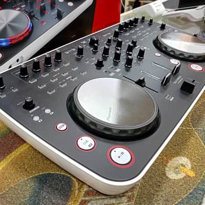 Pioneer DDJ-Ergo V (Virtual DJ) - Controller a 2 Canali per DJ image 3