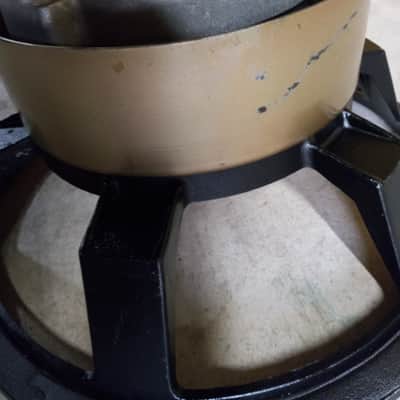 18" SUBWOOFER FRAME WITH MASSIVE STACKED MAGNET VELODYNE HGS18BG 18" SUBWOOFER MONSTER NEEDS RECONE  36 POUNDS! image 3