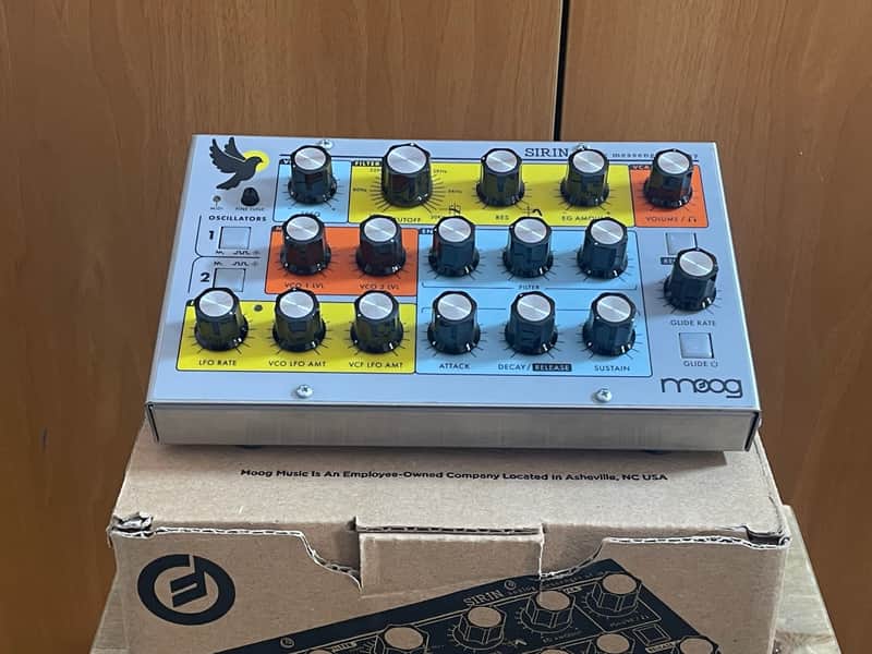 Moog Sirin Analog Messenger of Joy Bild 1