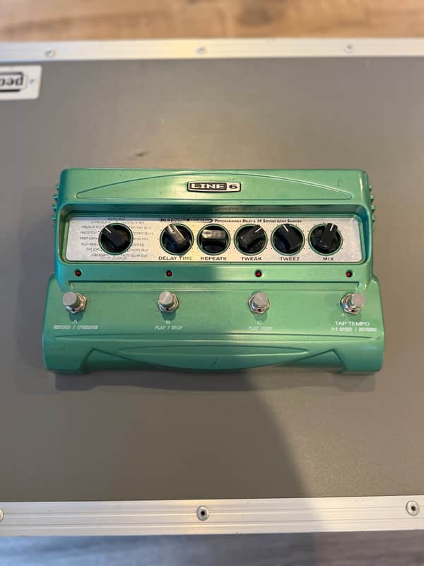 Line 6 DL4 Delay Modeler | Reverb