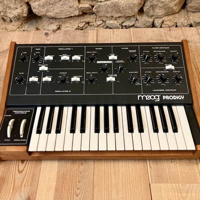 serviced Moog Prodigy MK1 Monophonic Analog Synthesizer / CV GATE 230v image 2