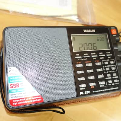Tecsun PL880 Portable Digital PLL Dual Conversion AM/FM, Longwave & Shortwave Radio with SSB (Single image 6