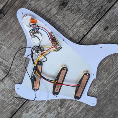 Tortoise - Cream Hot Texas Blues loaded alnico V SSS Stagger Poles pickguard complete kit wired. image 3