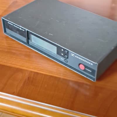 Sennheiser 🎤 Sennheiser EM 100 True Diversity Receiver | 786–822 MHz image 2