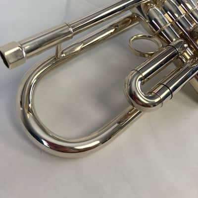 Getzen 907S Eterna Proteus Bb Trumpet – Silver Plated – Professional Model – Like New – w/ Case SM#3655 image 9