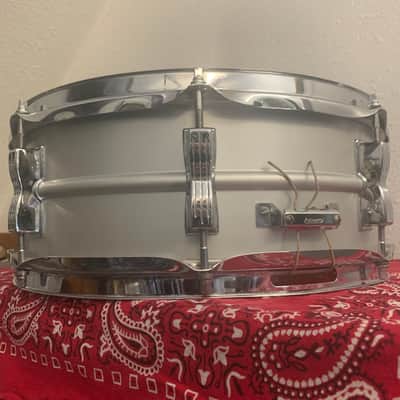 Ludwig No. 404 Acrolite 5x14" 8-Lug Aluminum Snare Drum with Pointed Blue/Olive Badge 1969 - 1979 - Matte Aluminum image 5