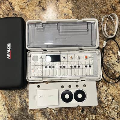 Teenage Engineering OP-1 Field Portable Synthesizer Workstation 2022 - Present - White image 2