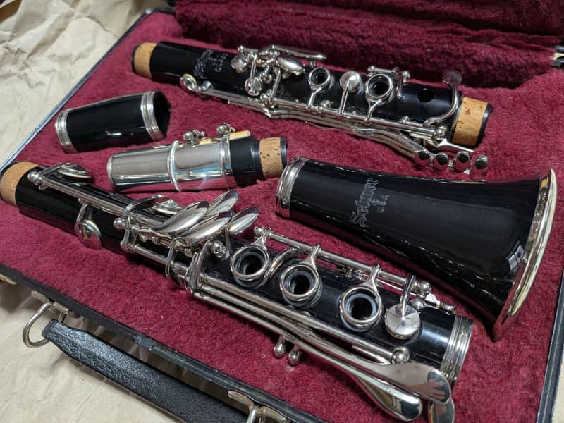 Selmer CL300 USA Bb Clarinet Resin Body Vintage + Case & Reeds image 1