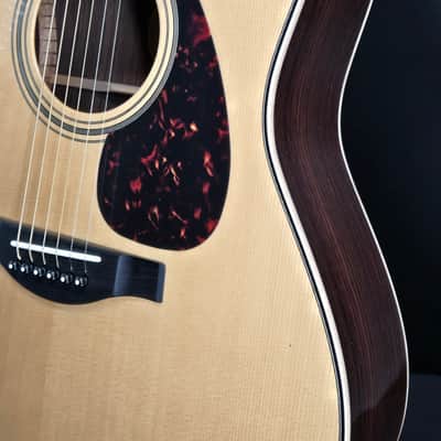 Yamaha LL26R Handcrafted 26 Series Folk Acoustic Guitar with Case image 4