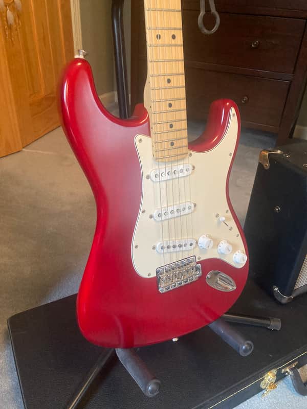 Fender Highway One Stratocaster 2002 - 2005