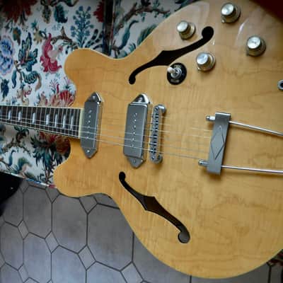 2006 Epiphone Casino w/ Hardshell case - Made in Korea - Excellent image 10