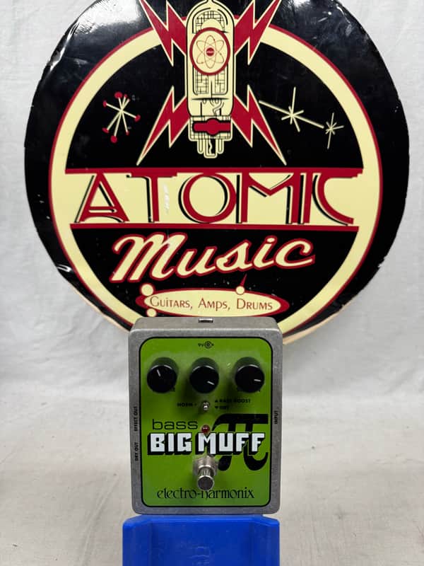 Electro-Harmonix Bass Big Muff Pi π Bass Fuzz Distortion Pedal