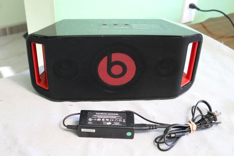 Beats by Dre Beatbox Used Black Red Portable Bluetooth Speaker System Tested image 1