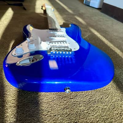 SX VTG Vintage Series Candy Blue Stratocaster Left Handed image 5