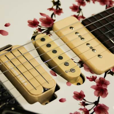 Sago New Material Guitars 虎徹 - Kotetsu - ( Wagakki Band Machiya Signature Model) image 8
