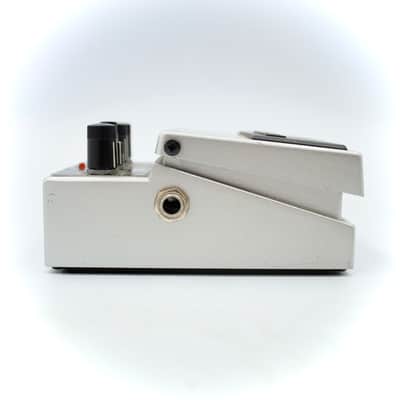 Boss FZ-2 HYPER Fuzz Vintage Guitar Effect Pedal BH43204 image 5